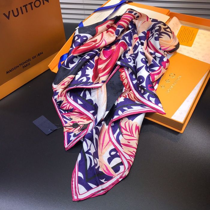 Louis Vuitton Scarf LVS00117